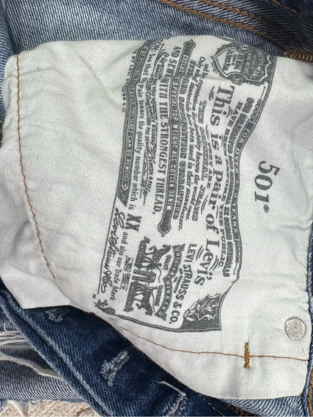 Levi’s 501 Original High Rise Distressed Denim Shorts 100% Cotton size 29 - Picture 6 of 8